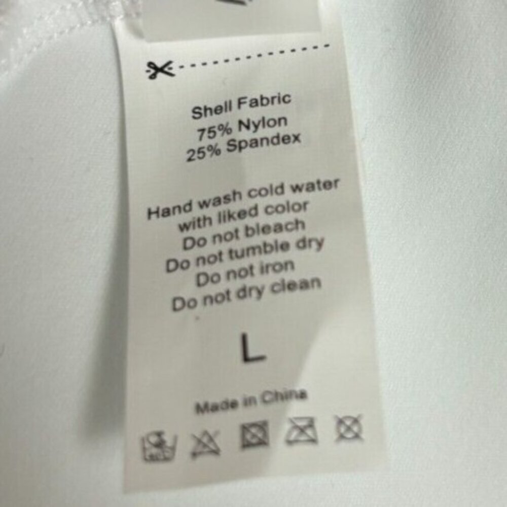 Attraco Women's Scalloped Edge White Athletic Dress Size Large New With Tag's. - Picture 6 of 8